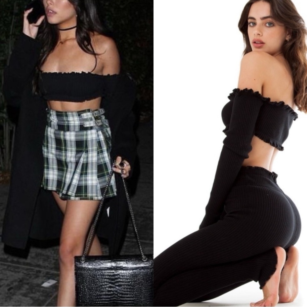 ARE YOU AM I Tiiu Black Off Shoulder Knit Crop Top - Picture 2 of 10